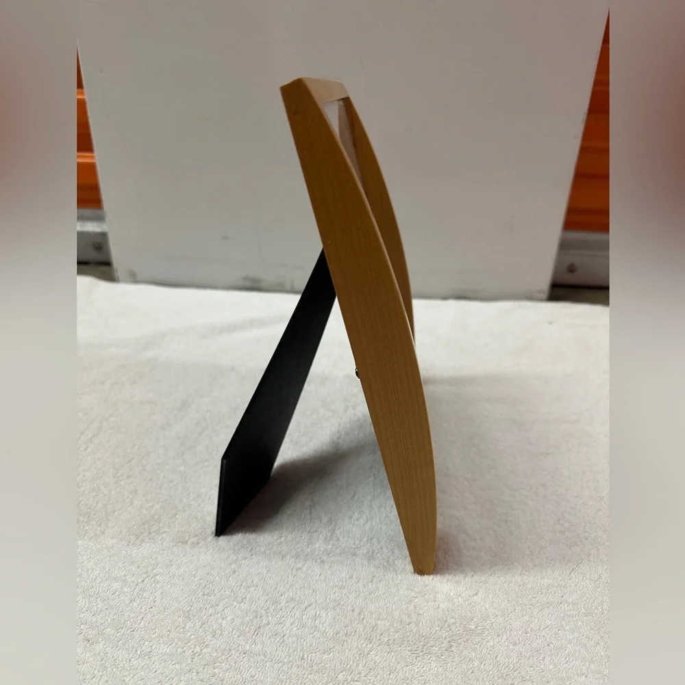 N/A beautiful frames